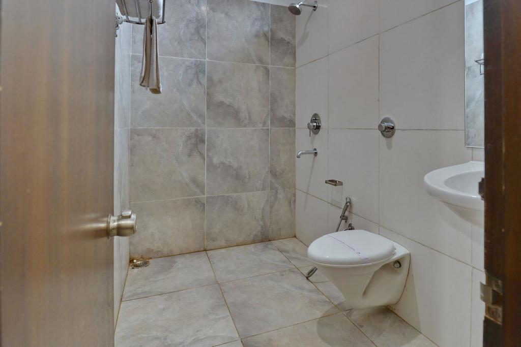 Hotel Silver Oak Bilaspur  Luaran gambar